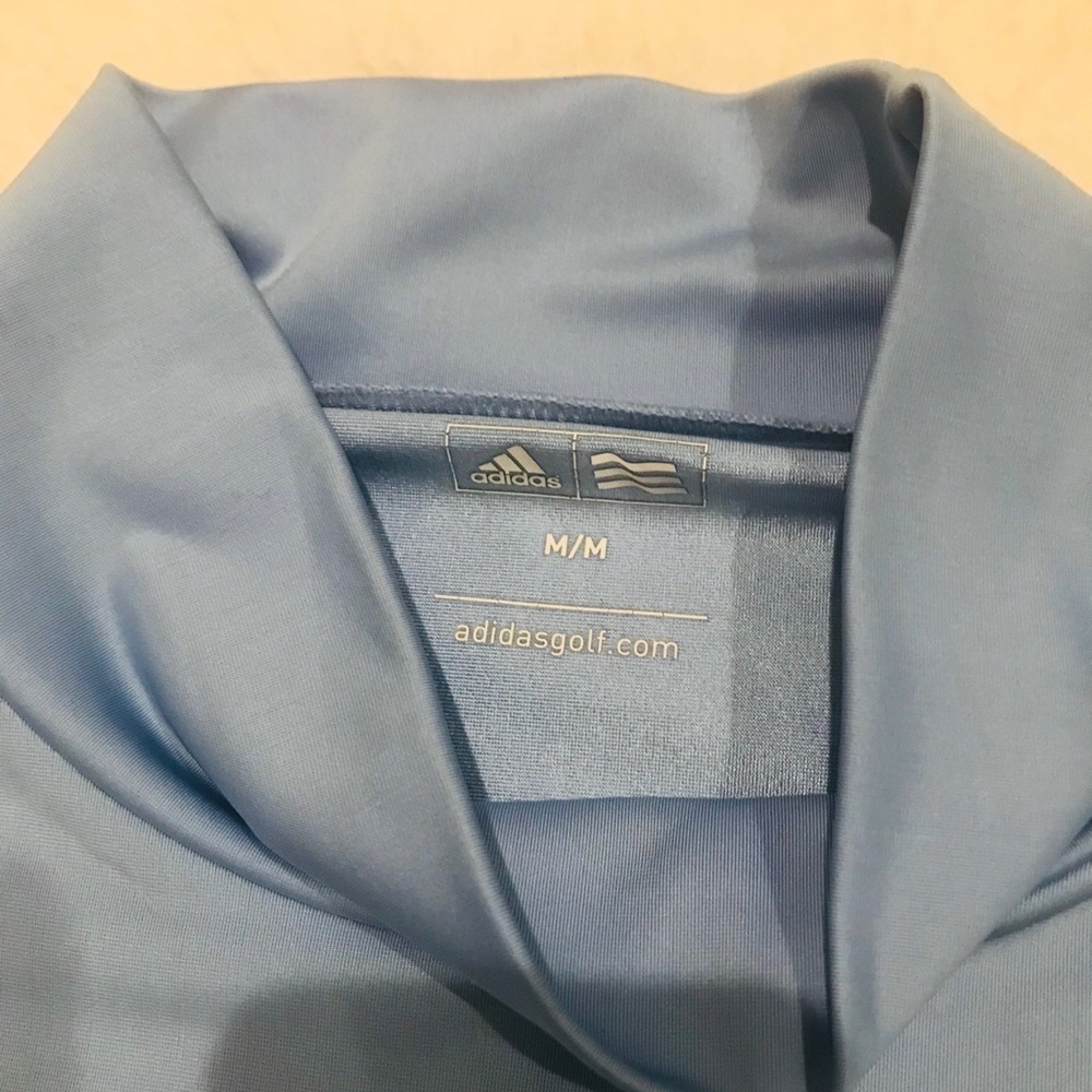 Adidas Women’s Training shirt size S-M - Picture 3 of 6